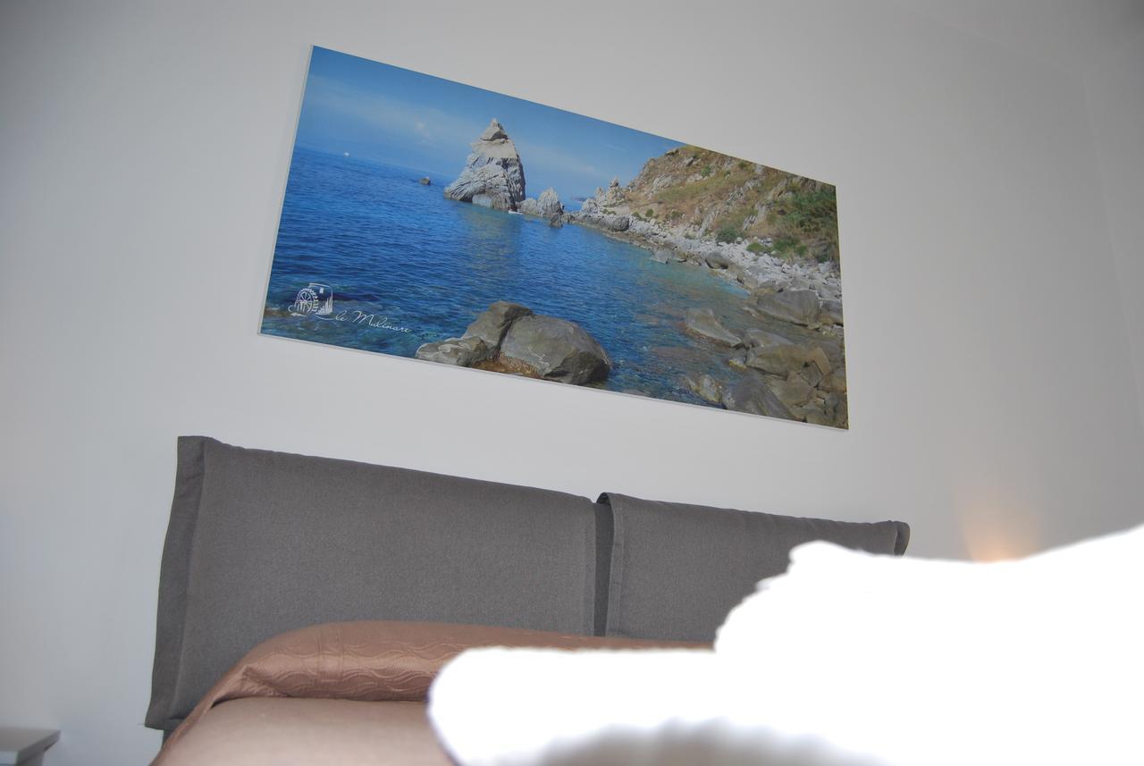 Le Mulinare - Bed & Breakfast Drapia Exterior photo